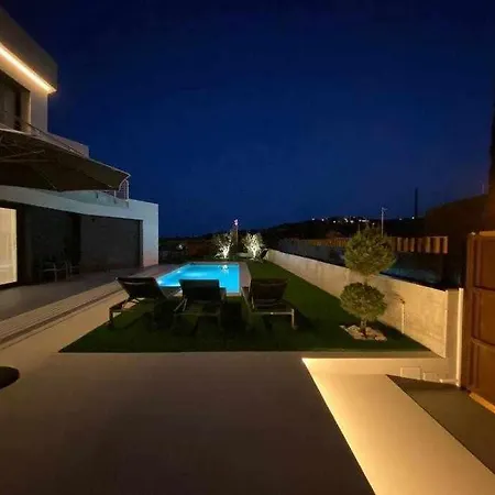 Nyaraló Naramia Sagaro With Poolgarden10 Pax