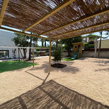 Naramia Sagaro - With Pool-garden-10 Pax