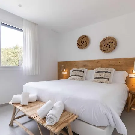 Naramia Sagaro - With Pool-garden-10 Pax Дом отдыха *