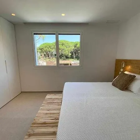 Naramia Sagaro - With Pool-garden-10 Pax Дом отдыха