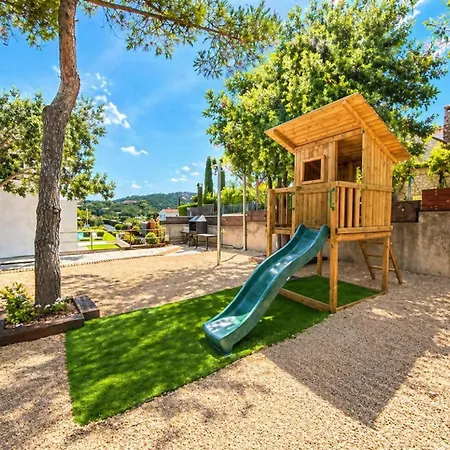 Naramia Sagaro - With Pool-garden-10 Pax *